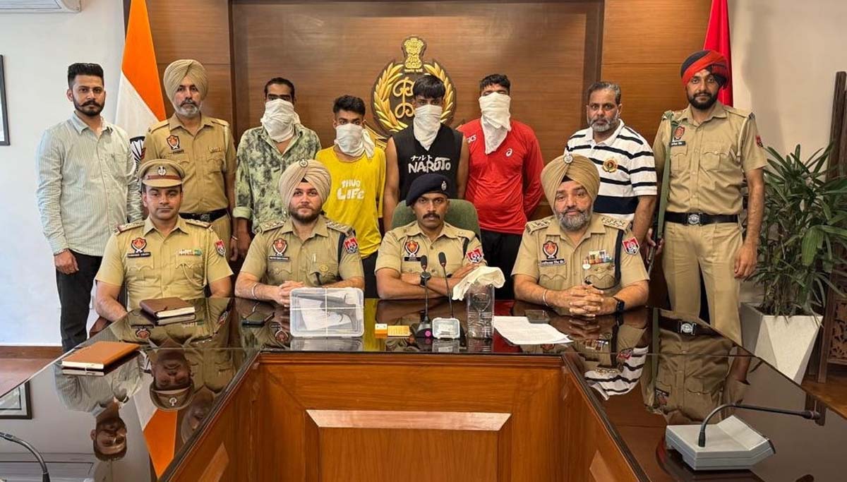 Four members of a gang arrested for carrying out robberies and criminal activities in Mohali at gunpoint.